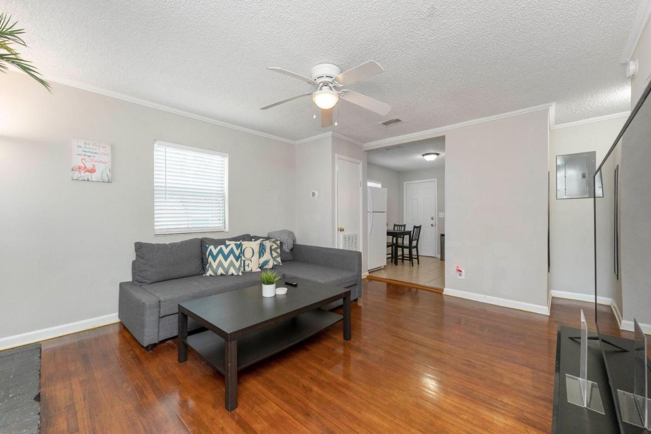 King Bedroom 2Bed1Bath Sleeps 4 Close To Town Center Downtown Beach Mayo Clinic Jacksonville Exterior foto